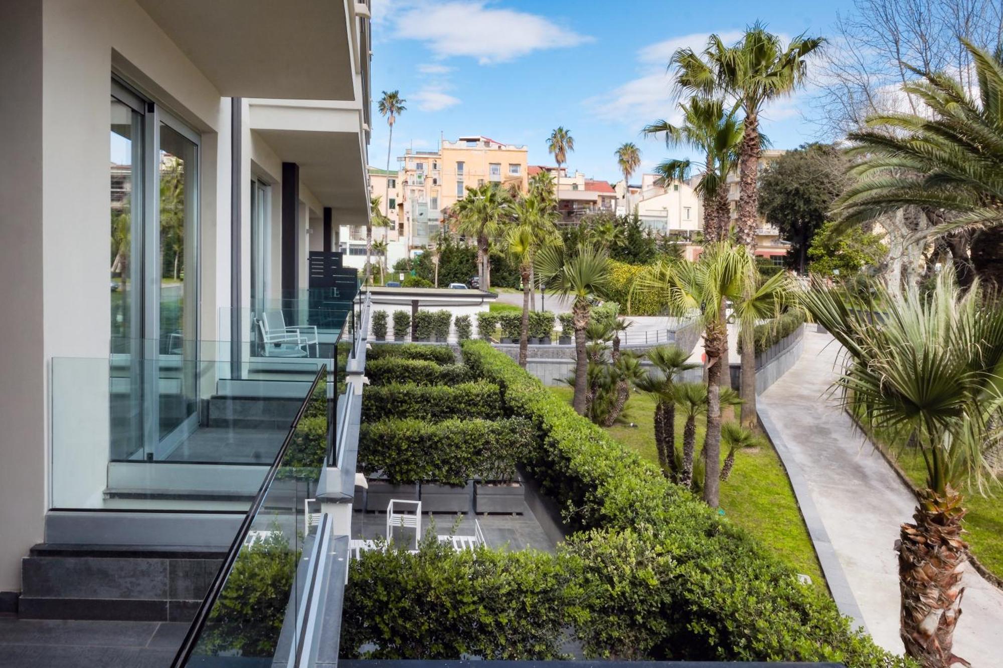 Hotel & Resort Tre Fontane Luxury Portici Esterno foto
