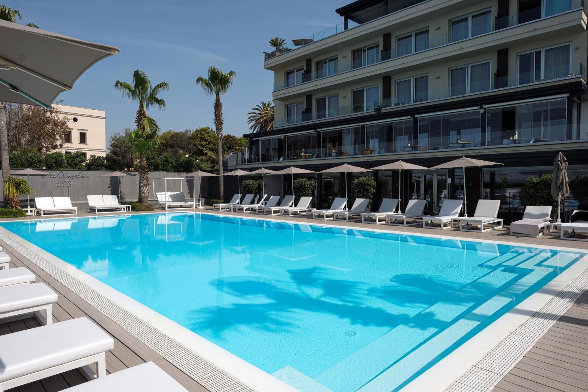 Hotel & Resort Tre Fontane Luxury Portici Esterno foto