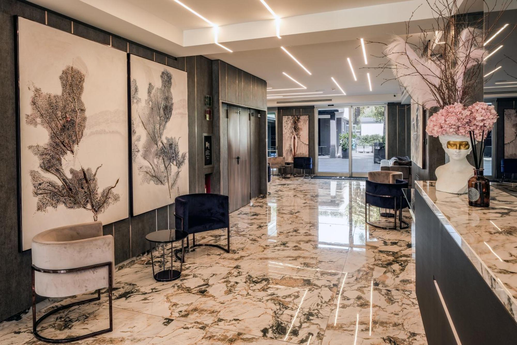 Hotel & Resort Tre Fontane Luxury Portici Esterno foto