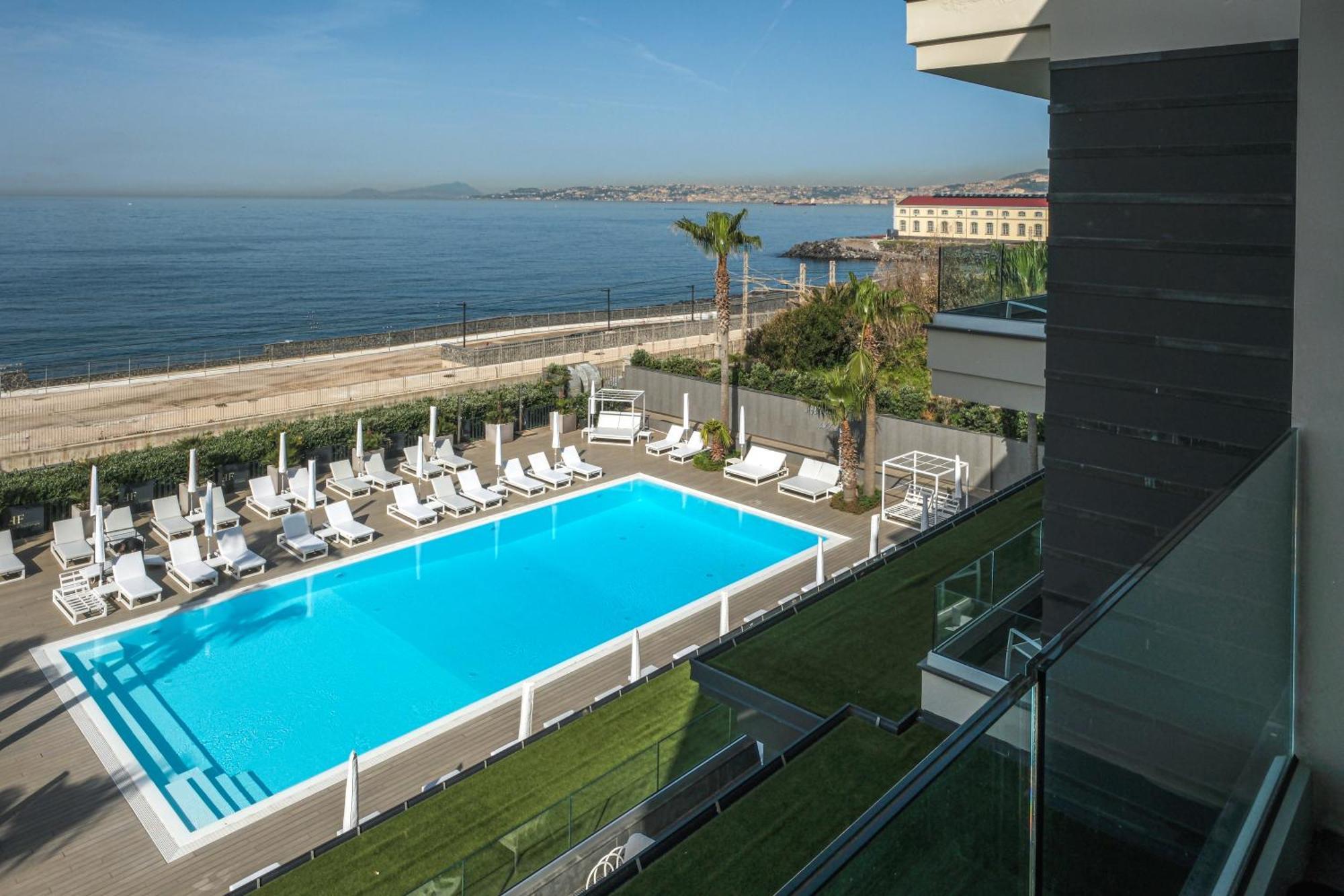 Hotel & Resort Tre Fontane Luxury Portici Esterno foto