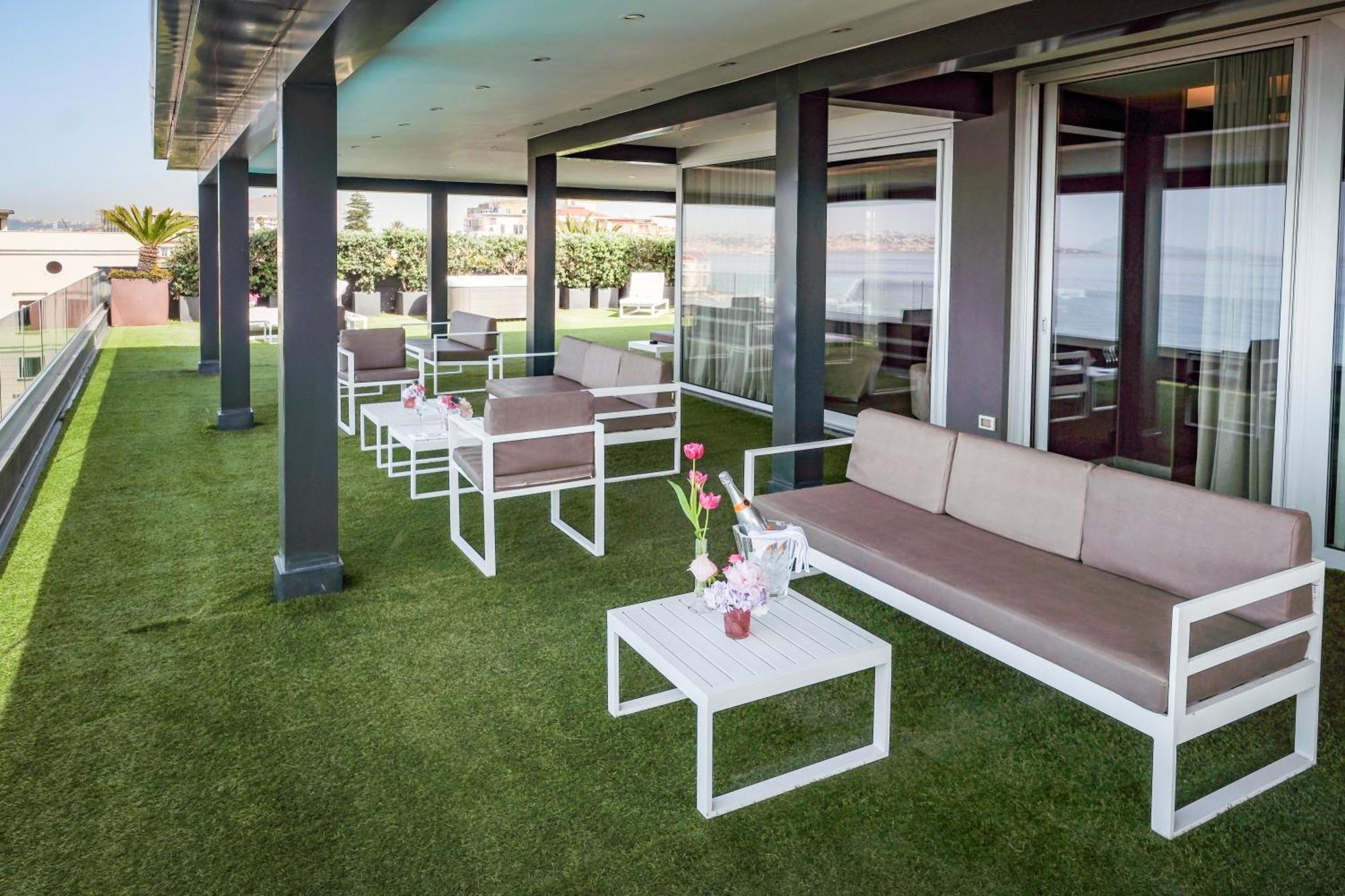 Hotel & Resort Tre Fontane Luxury Portici Esterno foto